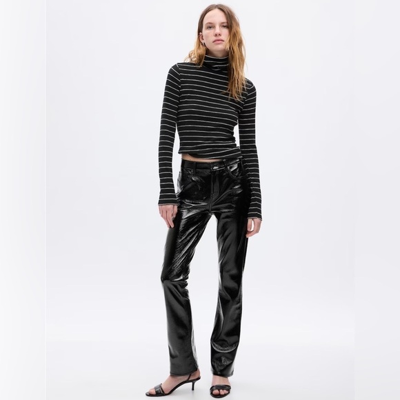 GAP Pants - NEW Gap Black Mid Rise Vegan Patent Leather Baby Boot Pants Size 27/ 4